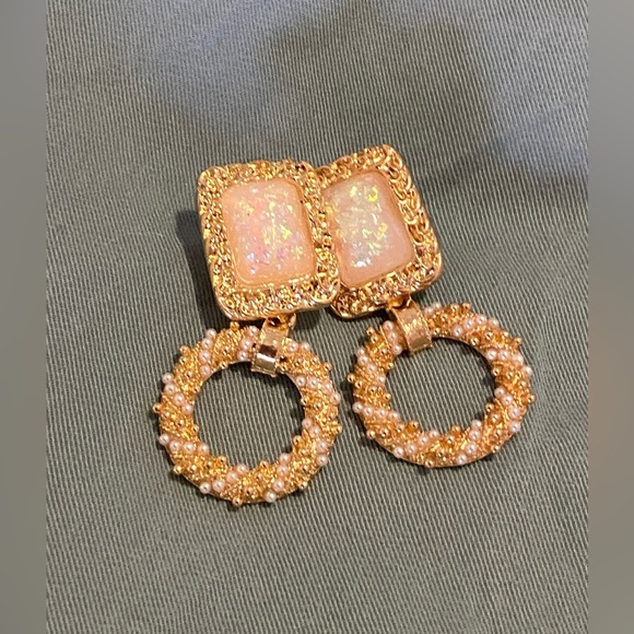 ✨🌈 Gold Square Drop Earrings 🌈✨ - Picture 14 of 14